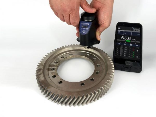 przenosny-twardosciomierz-elektroniczny-e-computest