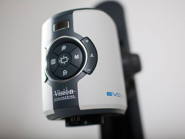 Mikroskop-inspekcyjny-EVO-Cam