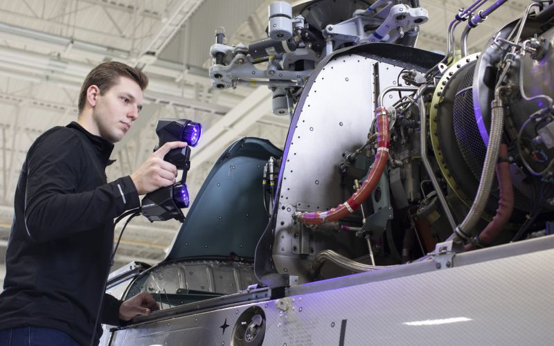 handyscan-black-elite-3d-scanner-helicopter-motor