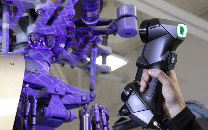 handyscan-black-elite-3d-scanner-helicopter-portability