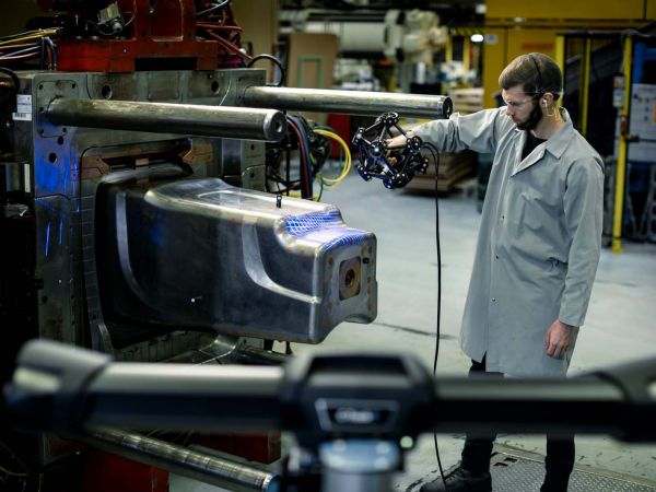metrascan3d-industrial-mold-scanning