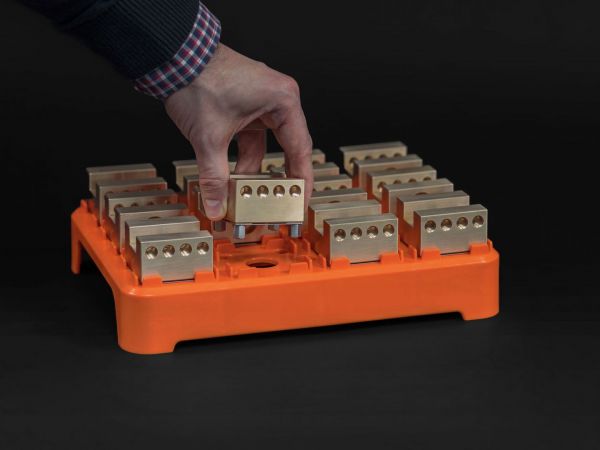 tacka-na-uchwyty-elektrod